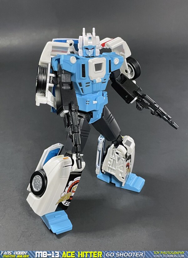Fans Hobby MB-13 Ace Hitter (Go Shooter) In-Hand Images Gallery